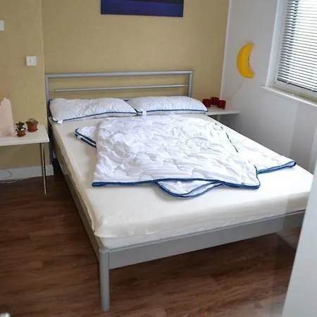 Haus-Hinterm-Deich-App-2 Lägenhet Garding