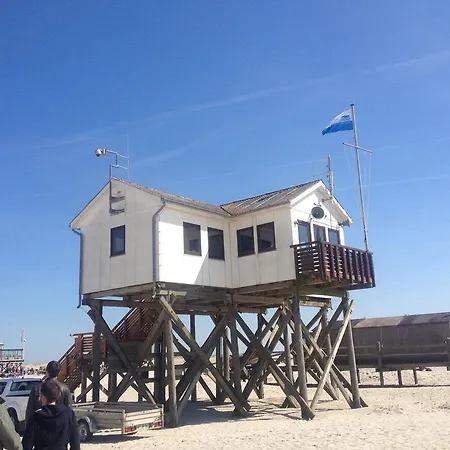 Haus-Hinterm-Deich-App-2